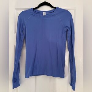 90 Degree by Reflex periwinkle long sleeve top with thumbholes $75 - Medium